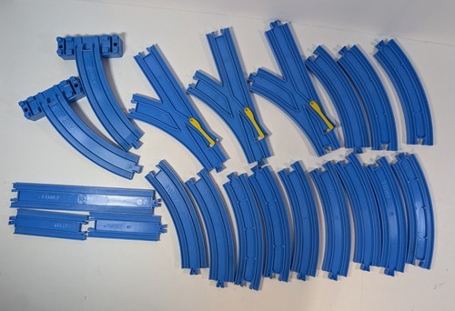 Tomy blue thomas - blue, train